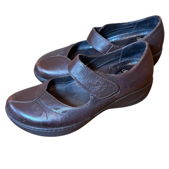 Dansko Like New Annie Embroidered Brown Leather Mary Jane Clog size 38 - Picture 6 of 16